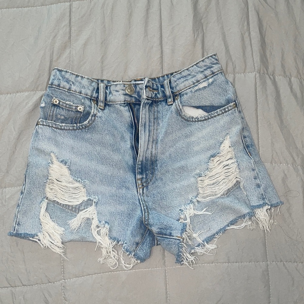 HIGH WAISTED ZARA JEAN SHORTS